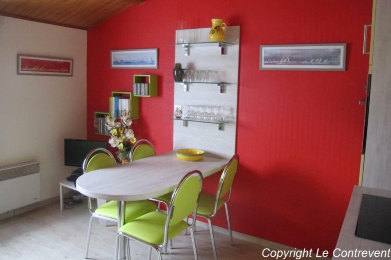 Vila Le Contrevent Saint-Julien-des-Landes Exteriér fotografie